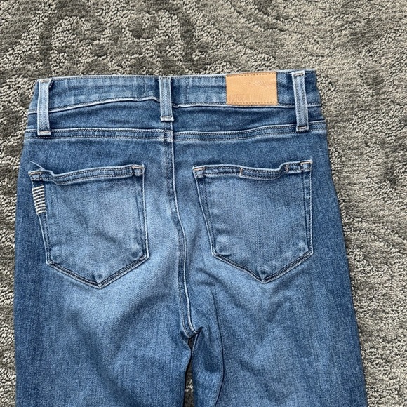 •Petite Paige denim Hoxton crop• - Picture 5 of 7